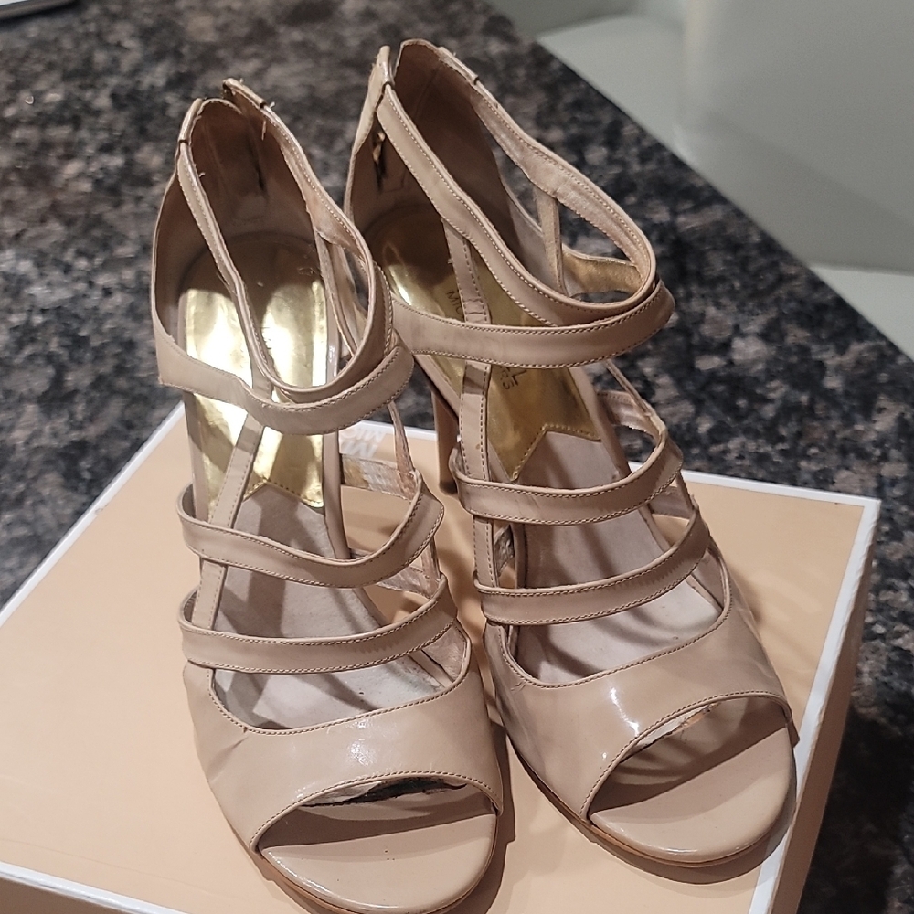 Elegant Tan Strappy Heels